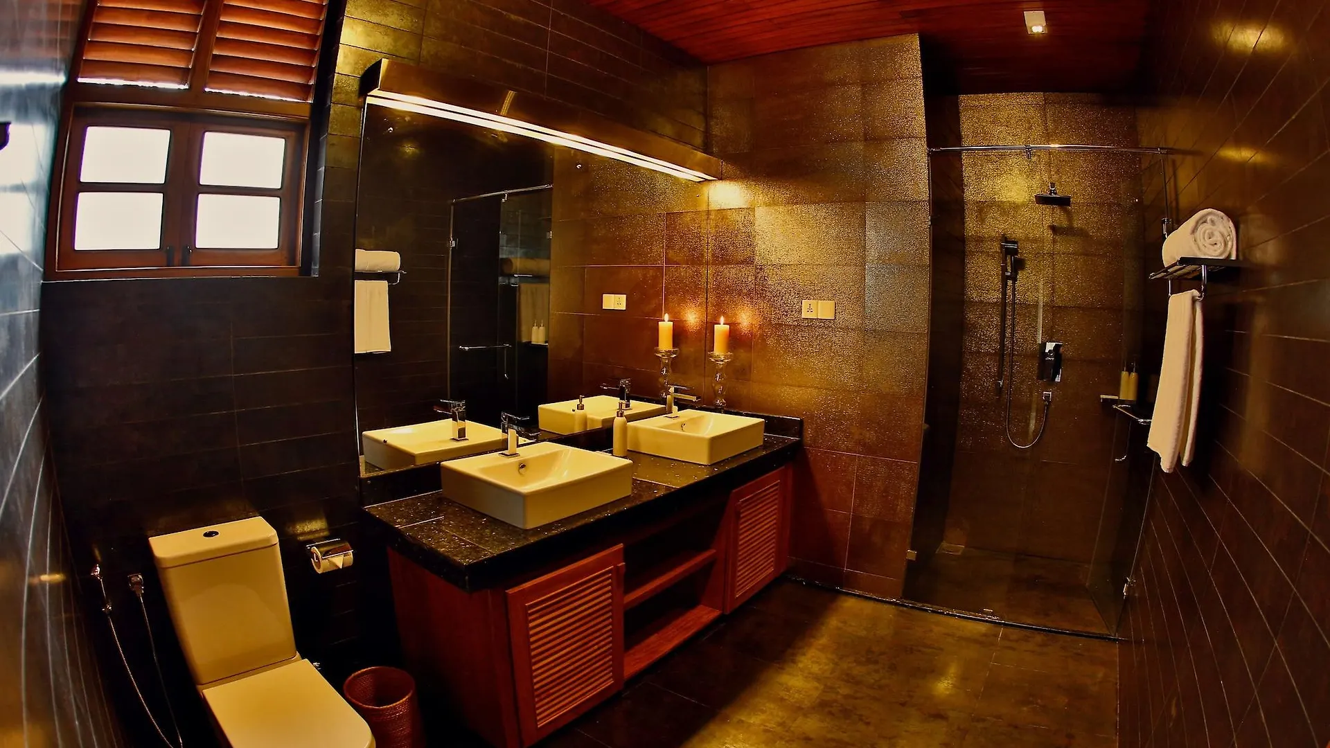 Clove Villa Kandy Hotel